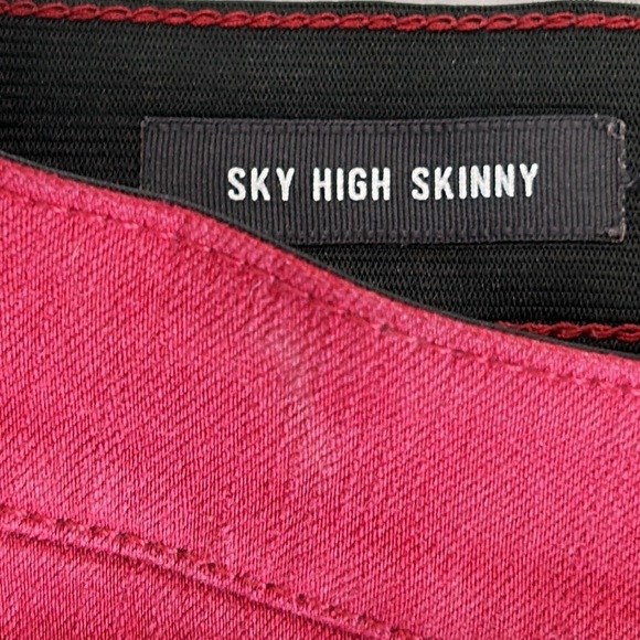 Torrid Premium Plus Sky High Skinny Jeans w/Rubber in Waistband Berry Red sz.16R - Picture 5 of 9